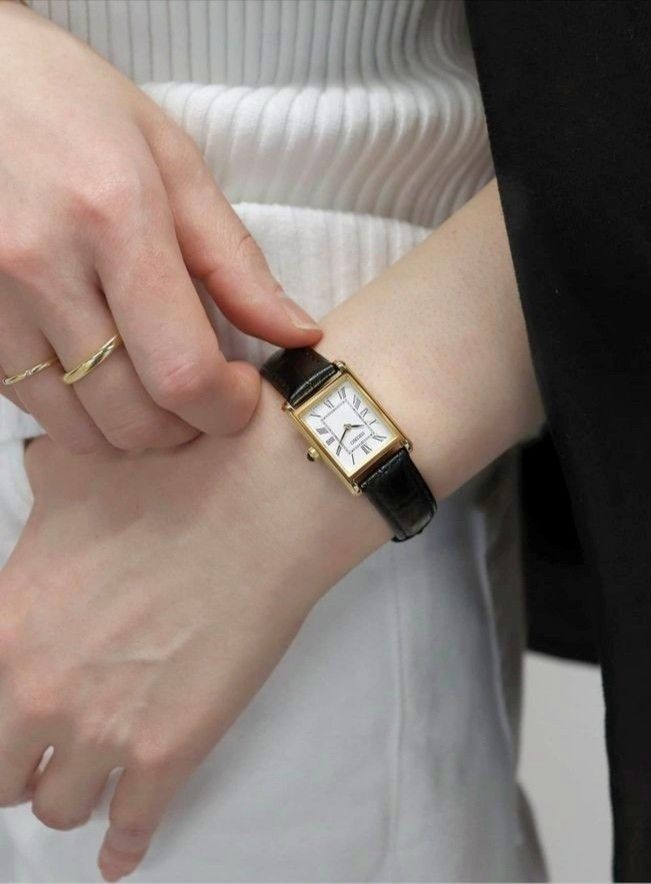 Classic Gold Rectangular Tank Watch with Black Croc-Leather Strap